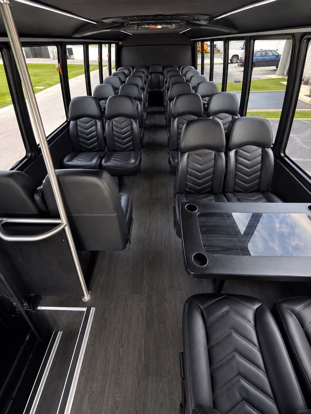 del mar charter bus transportation to and from del mar area airports
