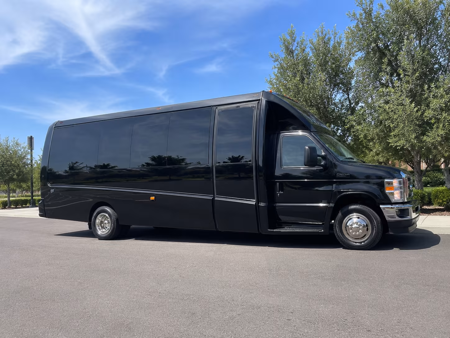 get online pricing for escondido wedding buses in under 30 seconds