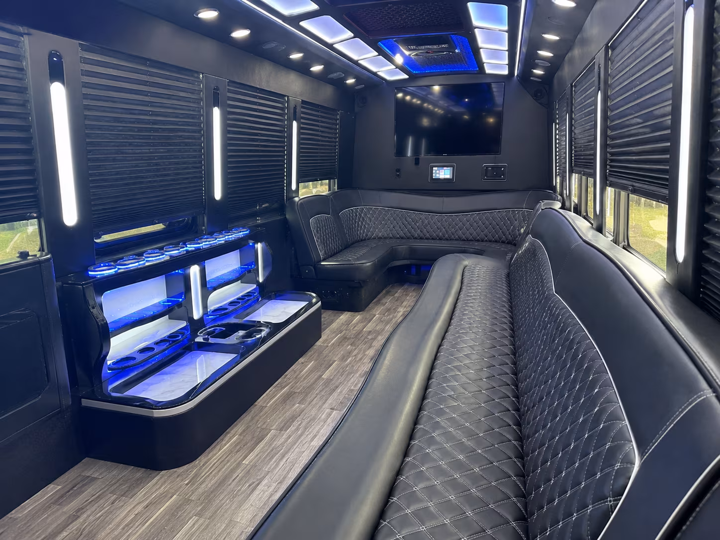 party bus transportation for escondido area proms