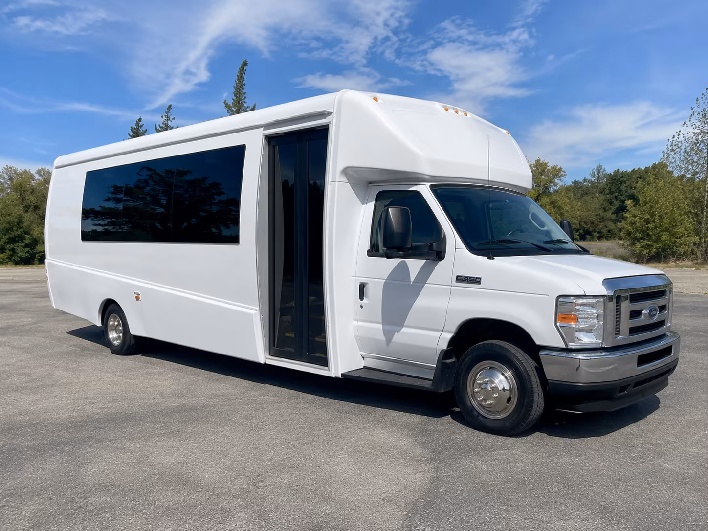 san marcos give your group a better prom ride with san marcos prom bus rentals
