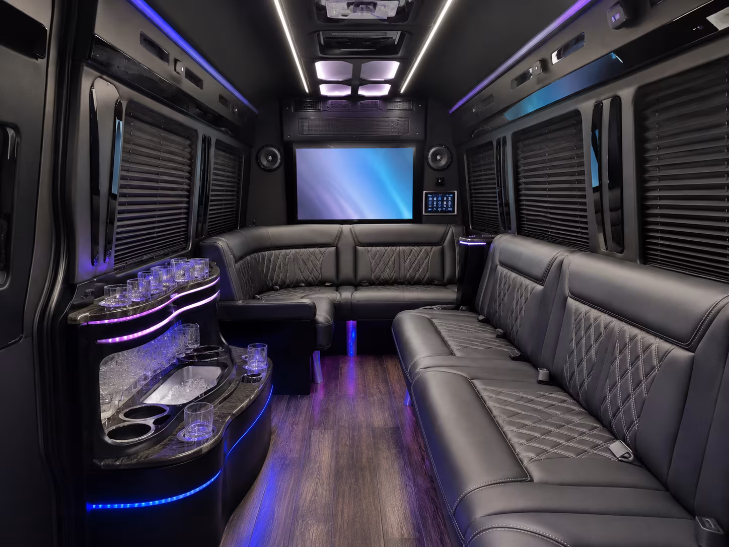 use escondidocharterbuscompany com to book corporate retreat transportation to carlsbad and temecula